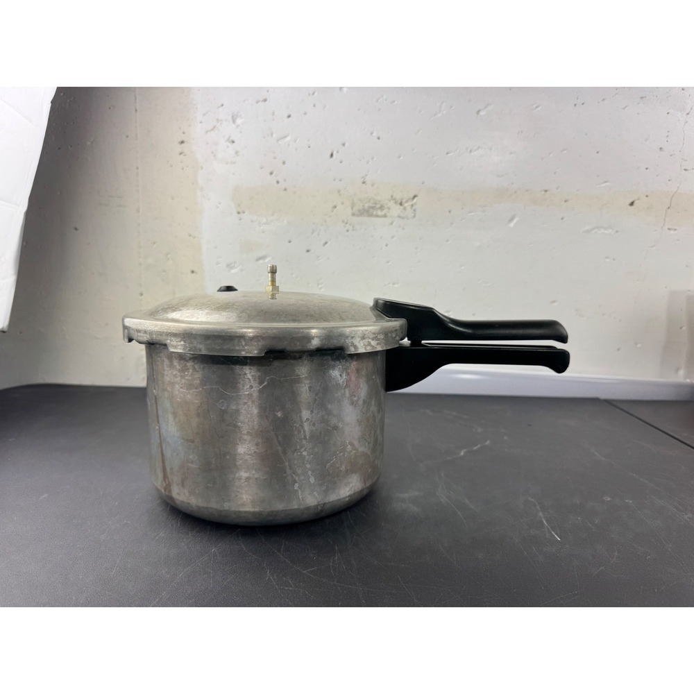 Mirro 4.2 Quart Aluminum Pressure Cooker Stovetop 92040 Made in Brazil